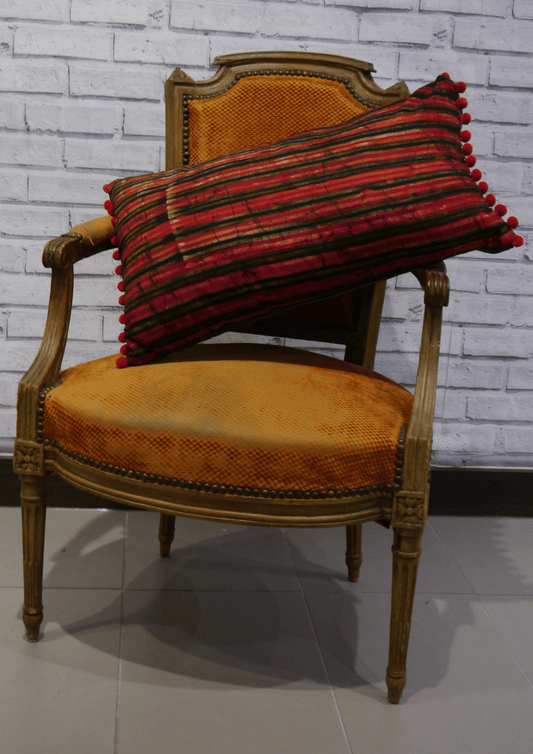 Red and black batik lumber - Violet Elizabeth - 