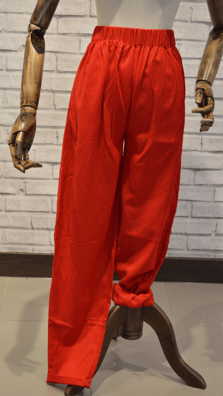 Red Trousers - Violet Elizabeth - Clothing